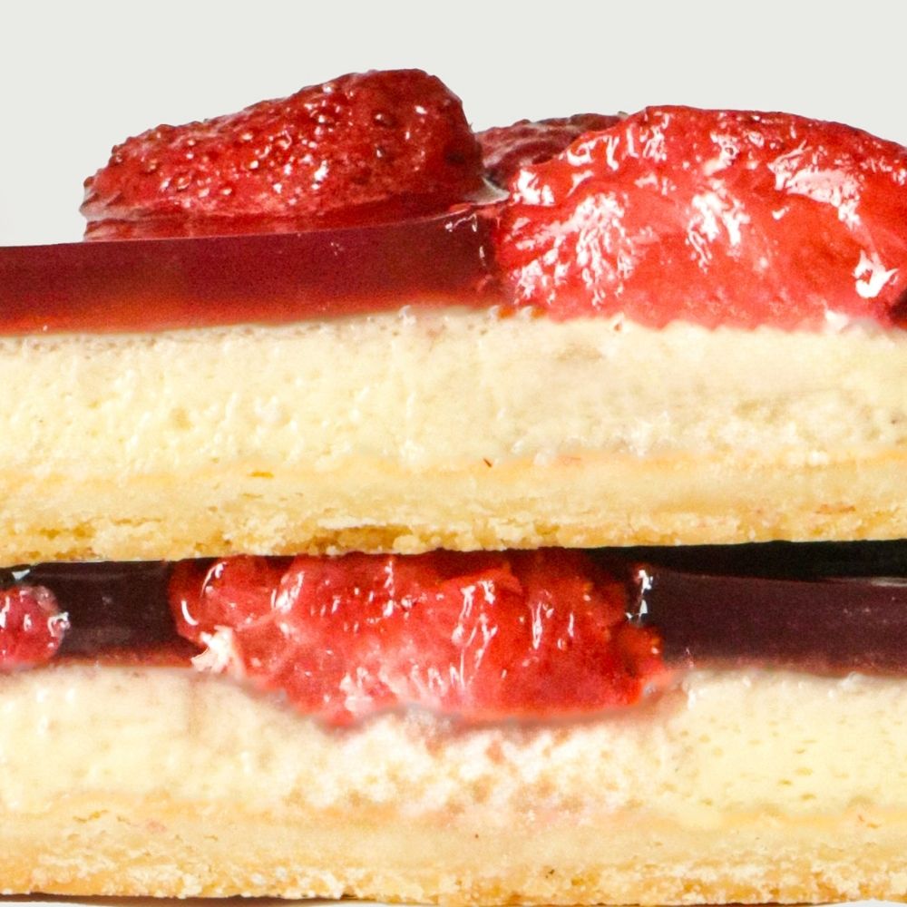 BAY LEAF & ROASTED WINTER BERRY PIE