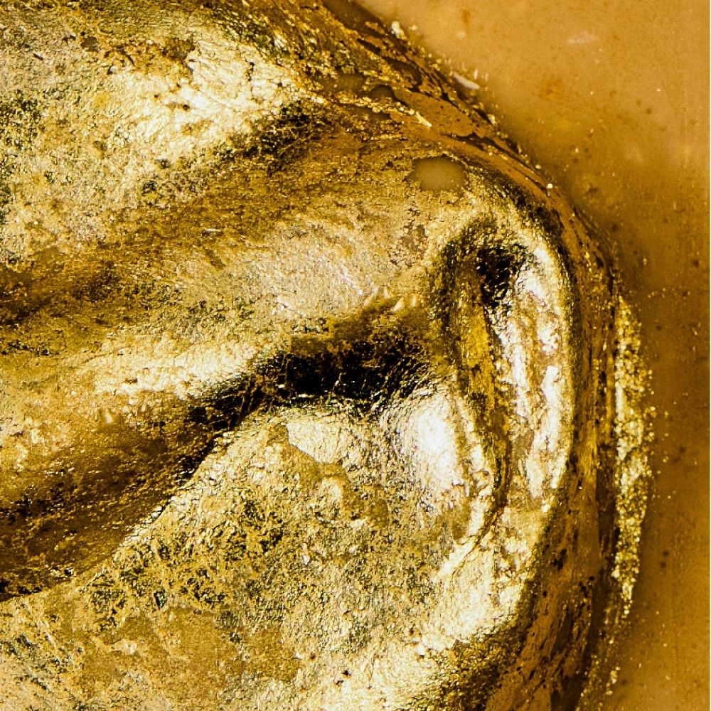 GOLDEN KINSTONE